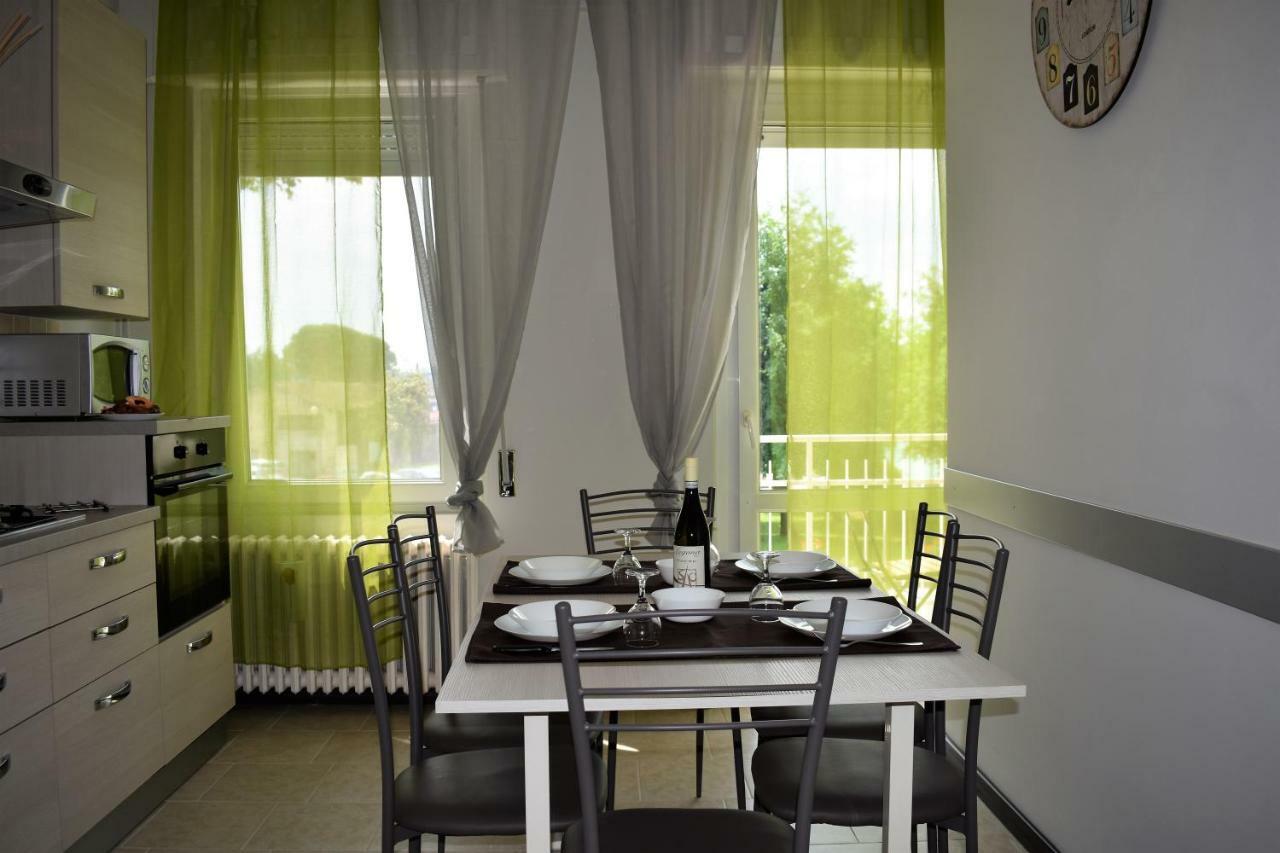 Lake Moments Peschiera del Garda Exterior foto